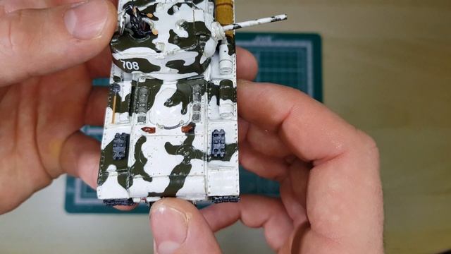 Обзор сборной модели КВ -1 от "МОДЕЛИСТ'' (ITALERI) В 72 масштабе. Зимний камуфляж. смотреть онлайн