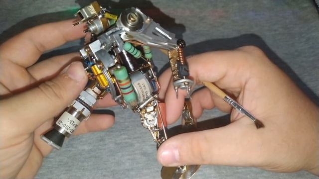 Фигурка робота терминафтера кибарга из хлама своими руками смотреть онлайн