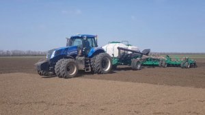 Работа посевного комплекса ПК-10,6 "Томь" с трактором New Holland (весна 2021г.)