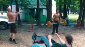 Федор Емельяненко против Александра Емельяненко и Александра Волкова UFC