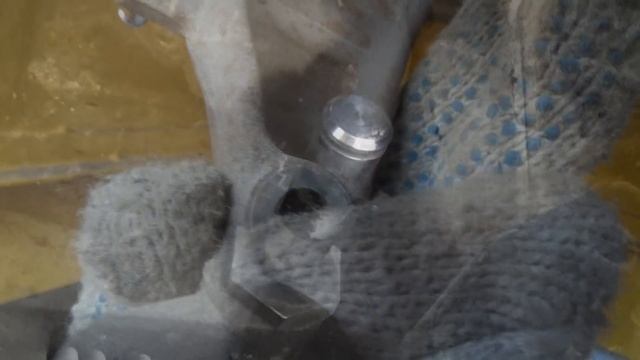 Туго переключается скорость на Ford Focus 2 / РЕМОНТ своими РУКАМИ за 10 минут смотреть онлайн