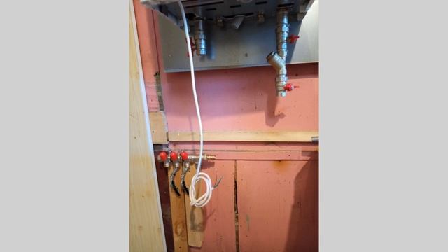 Монтаж настенного газового котла в частном доме