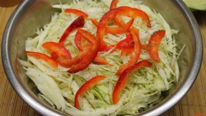 Капуста со свининой в духовке