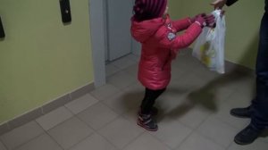 ❒ Пускаем САЛЮТ Хлопаем хлопушки Жжём бенгальские огни Фейерверк Новый 2017 год New Year's firework