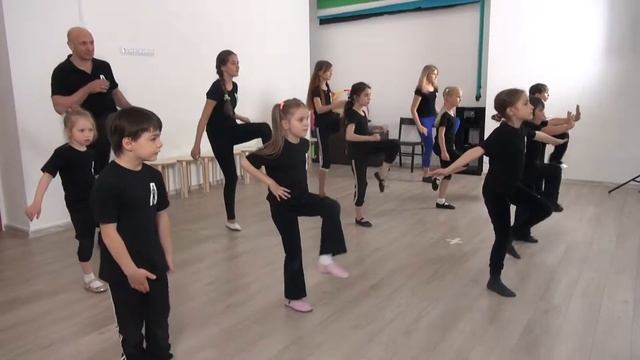 Гр Пятница Экзамен Сц движение разминка Полный смотреть онлайн