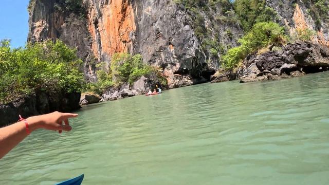 Водопад Кату. Необычное кафе на реке и как нетривиально отпраздновать 8 марта на Пхукете.