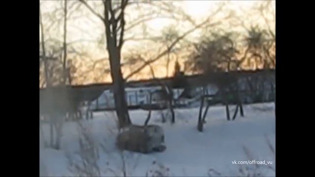 LUAZ - TANK / ЛУАЗ - ТАНК смотреть онлайн