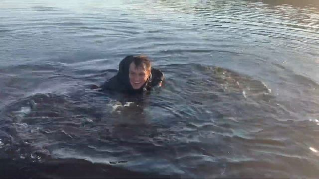 Испытание костюма поплавка смотреть онлайн