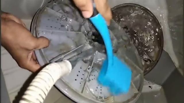 Cleaning Washing Machine / How To Cleaning Samsung Washing machine смотреть онлайн