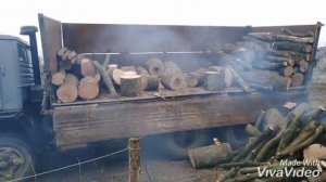 КАМАЗ Самосвал 55102 выгрузка дров