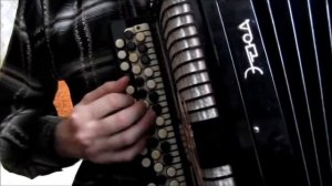 Милый чо - в три ноты на баяне