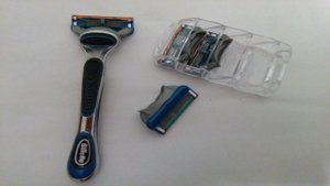 Лезвия для gillette fusion proglide.