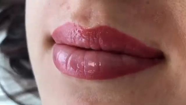 Растушёвка губ, татуаж губ, перманентный макияж губ смотреть онлайн