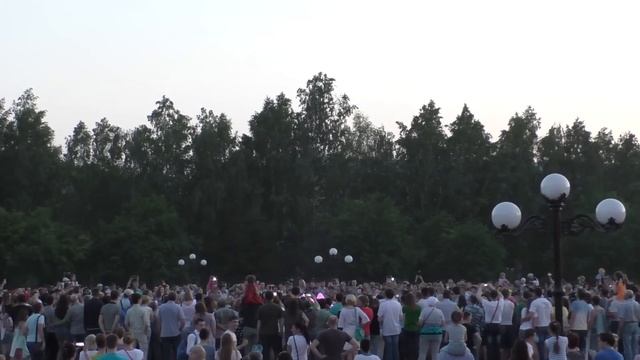 Сибирские просторы. В Томске открыли новый фонтан.