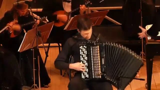 А. На Юн Кин "Концертная пьеса" для баяна с оркестром смотреть онлайн