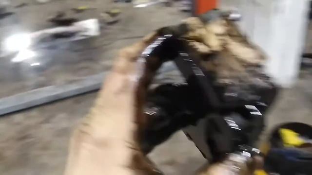 Volvo V40 engine oil leak troubleshooting and stupid live nonsense as usual смотреть онлайн