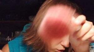 АСМР??Макияж в Ужасном Салоне