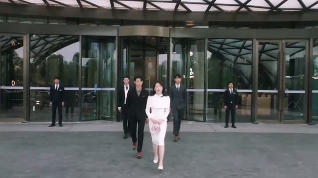 心机男阴谋独占家产，灰姑娘突然回归，与霸总联手粉碎阴谋【对我而言危险的他My Lethal Man】