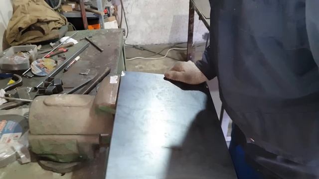 Коптилка своими руками. Как сделать коптильню. Коптильня как сделать. Коптильня с гидрозатвором. смотреть онлайн