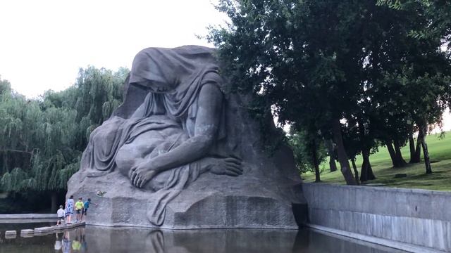 Волгоград и дача в Бенгалии 🐈 смотреть онлайн