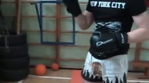 Основные удары в тайском боксе и кикбоксинге