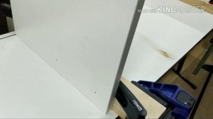 Комод подвешенный на стену и полки с со скрытыми креплениями