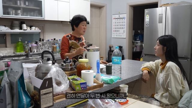 20년 만에 레스토랑 방문한 어머니, 양식 메뉴 6개 시켜드렸습니다! смотреть онлайн