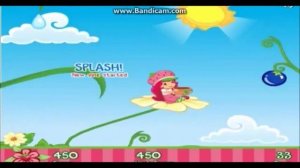 Шарлотта Земляничка Собирает ягоды  Игра как мультик. Charlotte pick berries.