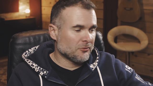 Blue Baby Bottle SL vs Neumann U87 Ai смотреть онлайн