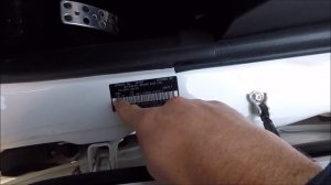 Mitsubishi Pajero VIN Number & Paint Code Locations - Vehicle Identification Number (Shogun Montero