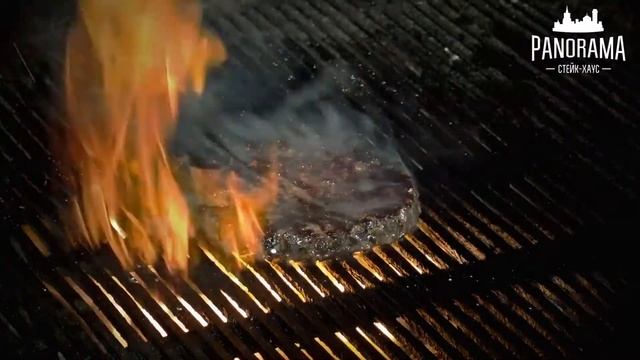 Как приготовить бургер в стейк-хаус Panorama смотреть онлайн