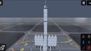 Building Moon rocket in Ellipse Rocket Simulator