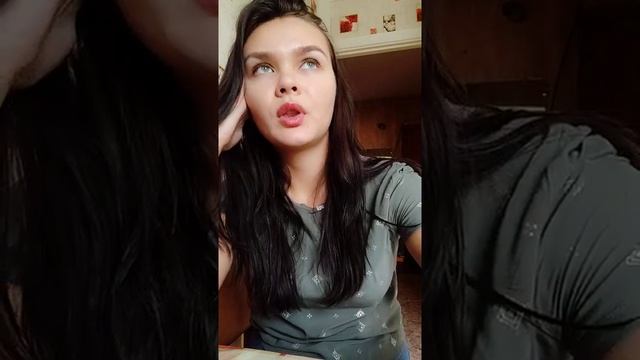 СТОИТ ЛИ ЗАВОДИТЬ ДЕТЕЙ В ОДНОКОМНАТНОЙ КВАРТИРЕ//в 40 лет живу с мамой смотреть онлайн