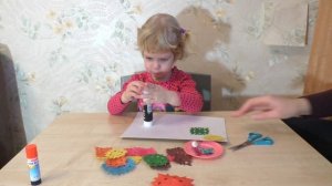 Снежинки. Зимние аппликации из цветной бумаги. Поделки для детей на новый год в садик.