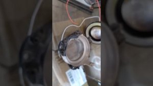 Мазда трибьют замена туманных фар