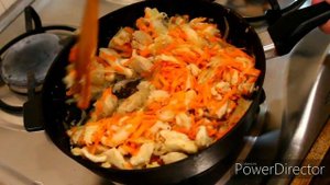 БЕФСТРОГАНОВ ИЗ КУРИНОЙ ГРУДКИ! Вкусный ужин всего за 30 минут! Лёгкий рецепт из доступных продукто