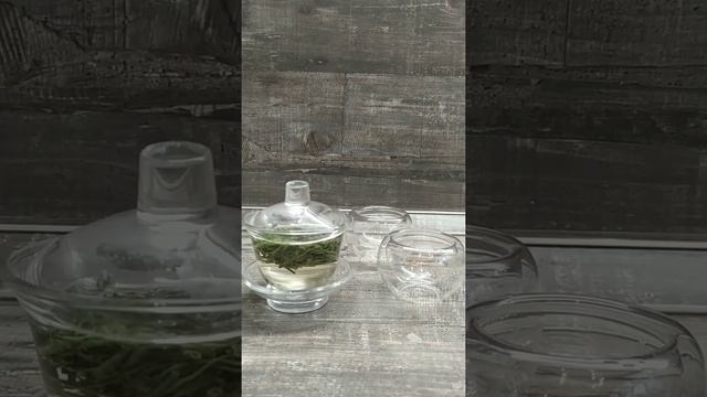 ХУАНШАНЬ МАОФЭН (ВОРСИСТЫЕ ПИКИ). Видео-инструкция заваривания чая.