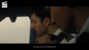 World War Z: Zombies on the plane (HD CLIP)