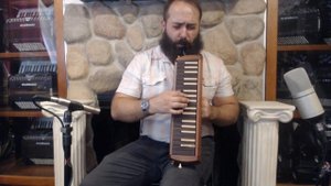 SUZMELW37 - Mahogany Suzuki W37 Melodion 37 Key Melodica $1299