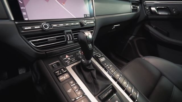 Porsche Macan 2021 года смотреть онлайн