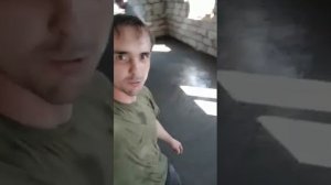 Заливка пола первого этажа бетоном через окно просто.