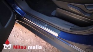 Карбоновые накладки на пороги Outlander 3 (Аутлендер 3)