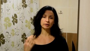 Средства для блеска волос и лёгкого расчёсывания. Уход за волосами после мытья.