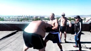 ОЛЕГ МОНГОЛ БОЙ