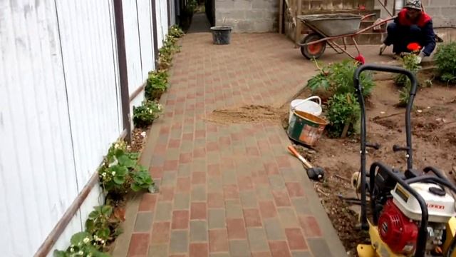 Укладка тротуарной плитки, Жесть перепад 6 метров, смотреть онлайн