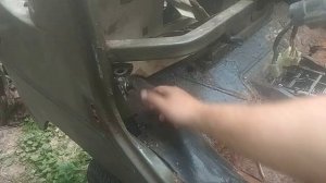 сравнение ЛУАЗ 969 М и ЛУАЗ 1302