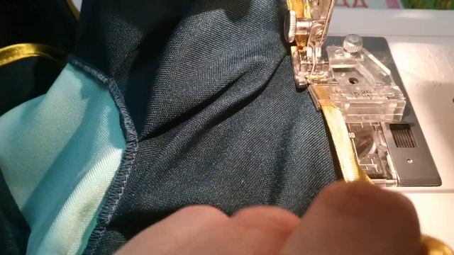 Лапка для пришивания косой бейки / Как пришить косую бейку смотреть онлайн