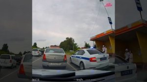 Полиция тут как тут!