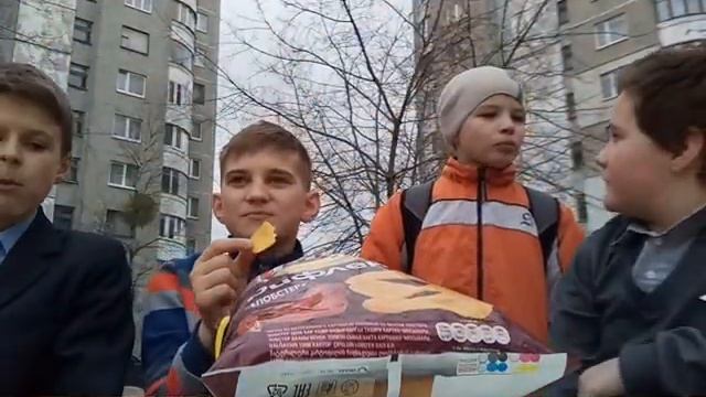 пробуем новые чипсы смотреть онлайн