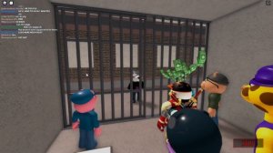 ROBLOX PIGGY: 100 PLAYERS SAFEPLACE!!